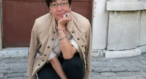 Красимира Пастирова открива първа самостоятелна фотоизложба &bdquo;Небе назаем&ldquo;