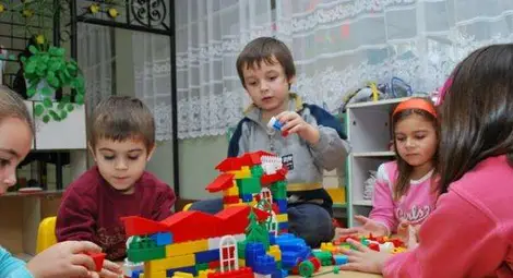 Общините ще плащат компенсации за деца, неприети в детски градини