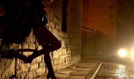 Кандидат-булки превръщани в проститутки в Париж