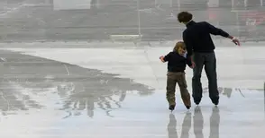 Ледена пързалка ще допълва Коледния базар