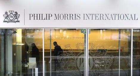 Philip Morris спира традиционните цигари във Великобритания