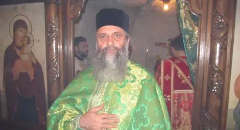 Дядо Наум отстрани игумена на Басарбовския манастир Дядо Наум отстрани игумена на Басарбовския манастир