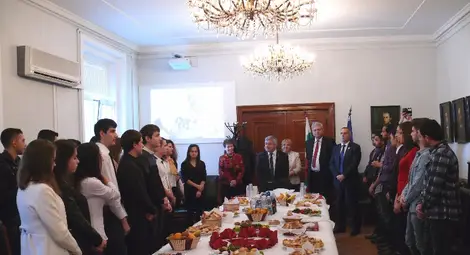 Ректорът Белоев поздрави  студентите от чужбина