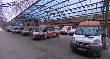 Няма доказателства, че шофьорът на линейката е обрал починалия пациент