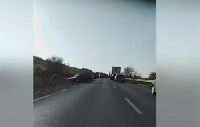 Петима загинаха при челна катастрофа на пътя Кьосевци - Камбурово Петима загинаха при челна катастрофа на пътя Кьосевци - Камбурово