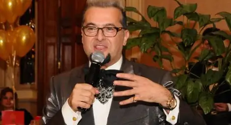 Кончита Вурст пя за ЧРД на Евгени Минчев