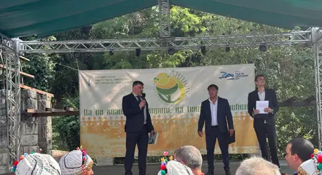 &bdquo;Веселчани&ldquo; от Добрич станаха големите победители на Националния фолклорен фестивал в Николово