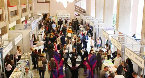 Артисти на кокили и жонгльори посрещнаха министър Ангелкова за откриването на &bdquo;Уикенд туризъм&ldquo;