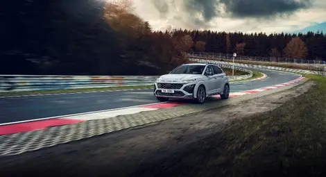Hyundai KONA N - SUV, който вдига градусите до N-та степен /галерия/