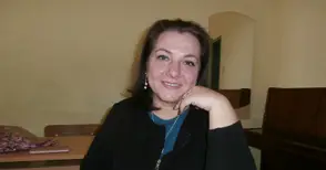 Андреана Николова мечтаела да стане хирург, съдбата ѝ отредила да бъде Кармен и Азучена