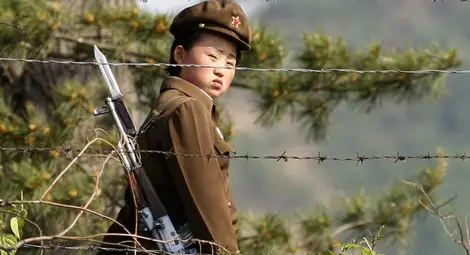 КНДР екзекутирала 80 души за гледане на южнокорейска телевизия