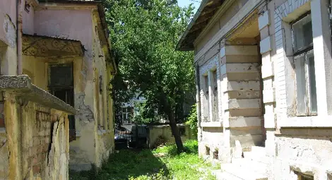 Сагата с имотите на Канети се заплете още повече