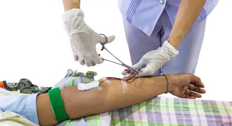 Десетки дариха кръв за пострадала бременна жена Десетки дариха кръв за пострадала бременна жена