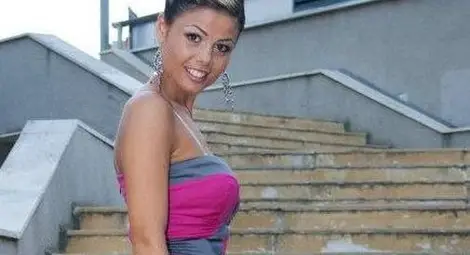 Опасни фитнес добавки тласнали към смъртта красавицата Валя Опасни фитнес добавки тласнали към смъртта красавицата Валя