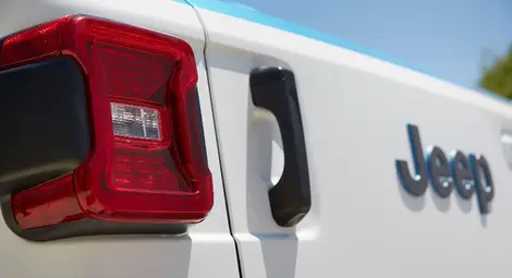 Легендарната марка Jeep&reg; представя свръхмощни концептуални автомобили на великденско Jeep Safari в Юта