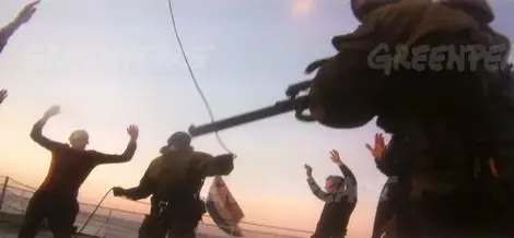 &bdquo;Грийнпийс&rdquo;: Обвиненията в пиратство срещу активистите ни са атака срещу мирните протести