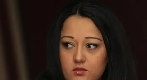 Павлова: Не разполагаме с данни за нарушения по обществената поръчка за "Марица"