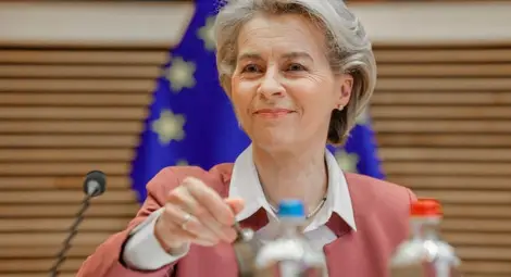 ЕК с препоръка: Не "Коледа", а "празничен сезон" ЕК с препоръка: Не "Коледа", а "празничен сезон"