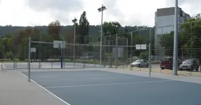 Изграждат волейболно игрище между „Борисова“ и „Цариград“