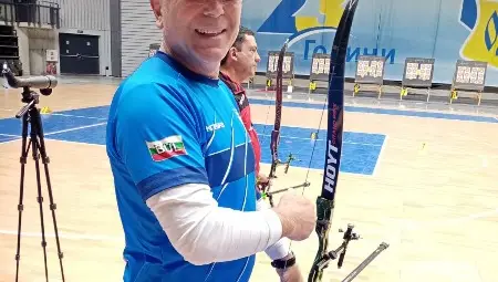 Джамбазов посрещна рожден ден на рубежа в Турция