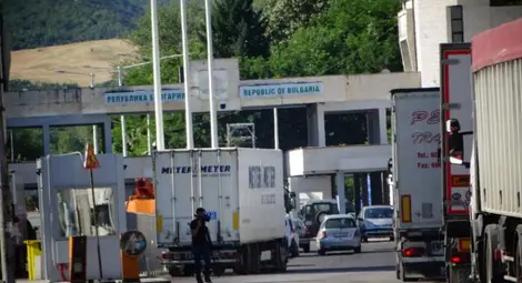 От 14 ч. днес всички туристи към Гърция ще преминават само през ГКПП "Кулата &ndash; Промахон"
