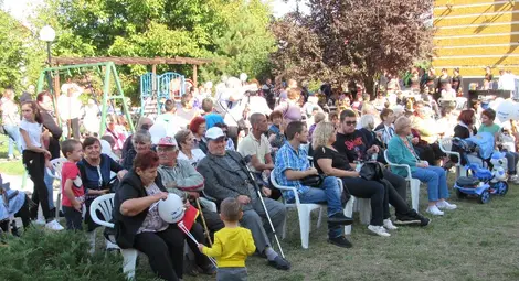&bdquo;Чародейка&ldquo; и Средна кула откриха новите Празници на кварталите