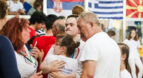 Златните рибки на Фондация &bdquo;Александър Русев&ldquo; с поредни отличия от 7-ия международен турнир по адаптирано плуване в София