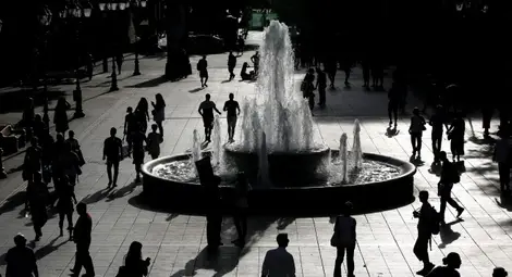 "Ню Йорк таймс": Няма съчувствие за Гърция от по-бедните й съседи