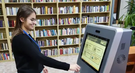 Станция за самообслужване улеснява читателите на русенската библиотека