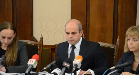 Кметът: Няма да коментирам неща, които се обявяват след 7-8 месеца