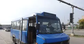 Съветниците от „Демократична България“: Автобусите и тролеите са опасни, грозни и силно амортизирани