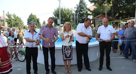 С щрудели и баници откриха Празника на ябълката