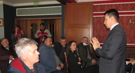 Зам.-министърът на земеделието Момчил Неков има среща с производители от Силистренско