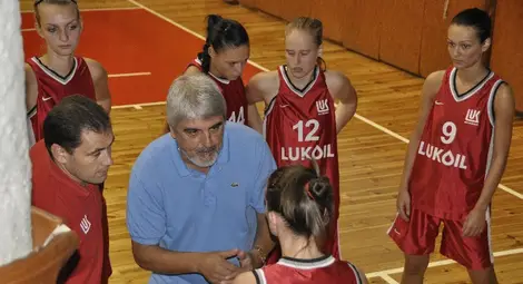 Петко Маринов: Финалът за купата ще е &bdquo;Дунав 8806&ldquo;-&bdquo;Нефтохимик&ldquo;