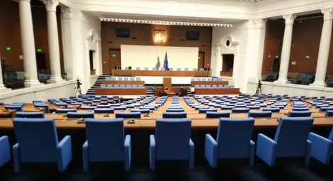 Пълен поименен списък на новите депутати по избирателни райони и партии