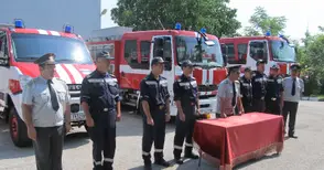 Спасителите в наводнена Сърбия:  Хората ни приеха като месии