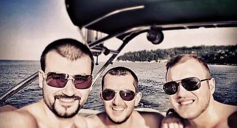 Министерско чадо яхна Порше на баснословна цена! (СНИМКА)