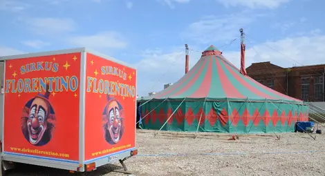 Лазерно шоу и еквилибър в новата програма на цирк &bdquo;Флорентино&ldquo;