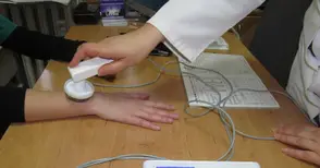 Нов апарат на спортния елит лекува в „Медика“