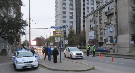 Пенсионер блъсна на зебра ученичка на път за училище