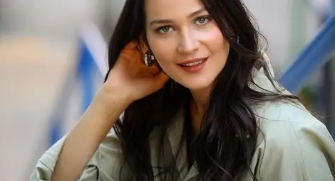 Любимата на милиони Роза от Русе спечели приза „Най-добра актриса на Балканите“ Любимата на милиони Роза от Русе спечели приза „Най-добра актриса на Балканите“