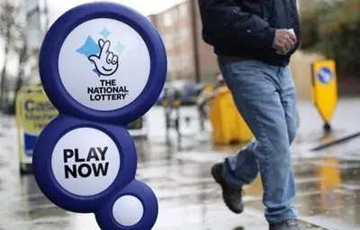 Рекордният джакпот във Великобритания падна, в САЩ печалбата стигна 900 млн. долара Рекордният джакпот във Великобритания падна, в САЩ печалбата стигна 900 млн. долара