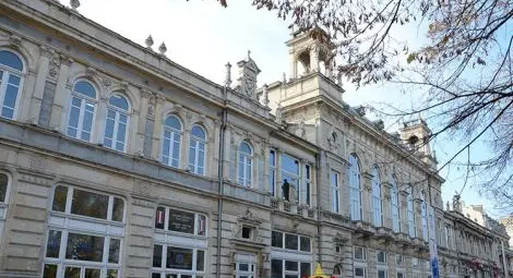 Деца танцуват за децата от Мизия