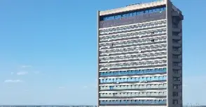 Обявяването на „Рига“ за културна ценност ще запази застрашеното сграфито на съседния блок