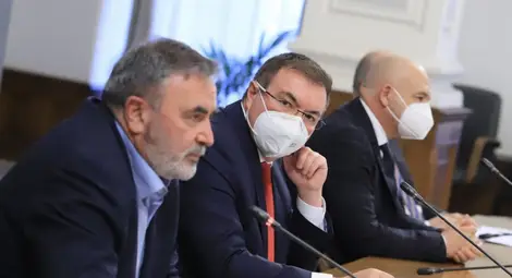 България ще поръча допълнително над 3 милиона дози ваксини от &ldquo;Пфайзер&rdquo; и &ldquo;Модерна&rdquo;