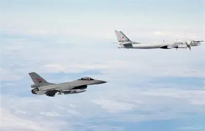 Руски изтребители засечени над цяла Европа Руски изтребители засечени над цяла Европа