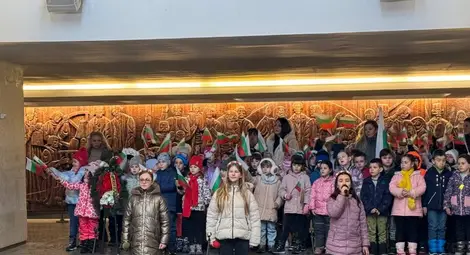 Кметът Пенчо Милков: Свободата днес е в това да бъдем честни, трудолюбиви и единни Кметът Пенчо Милков: Свободата днес е в това да бъдем честни, трудолюбиви и единни