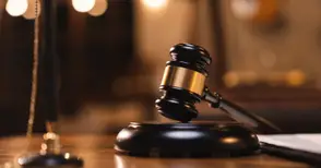 300 лева глоба за новогодишен вулкан от псувни заради пура в денонощен магазин