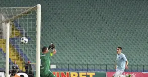 Как играха нашите