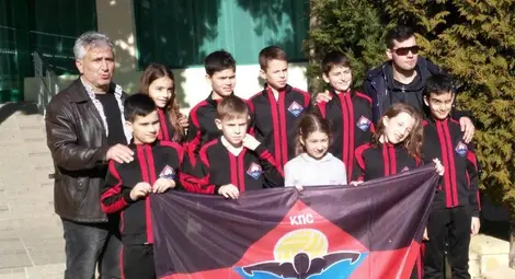 Плувец на &bdquo;Локо&ldquo; с пет титли от държавното